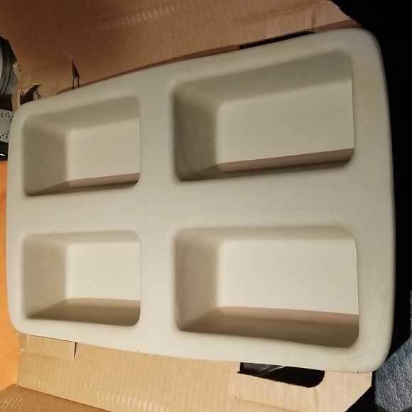 Pampered Chef Kitchen Nwt In Box Mini Loaf Pan Stoneware Pampered